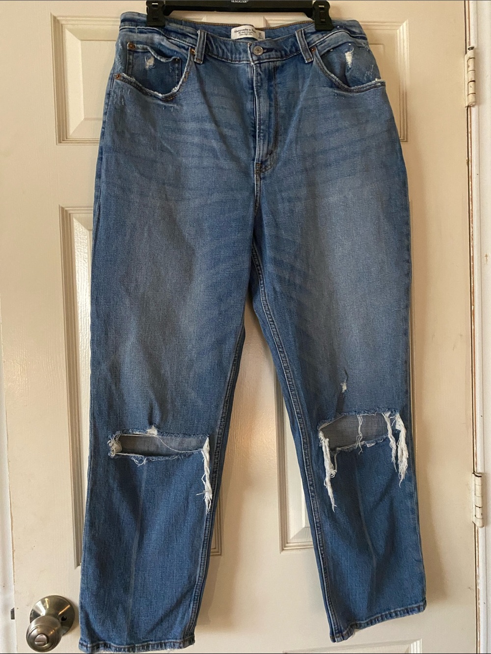 Abercrombie & Fitch Light Blue Ankle Straight High-Rise Jeans